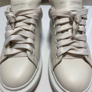 Alexander McQueen women shoe